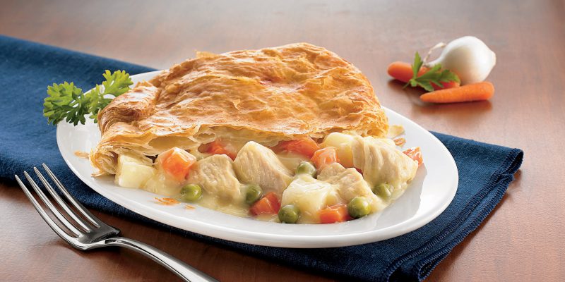 CHICKEN POT PIE_Whole image CHICKEN POT PIE_Whole image